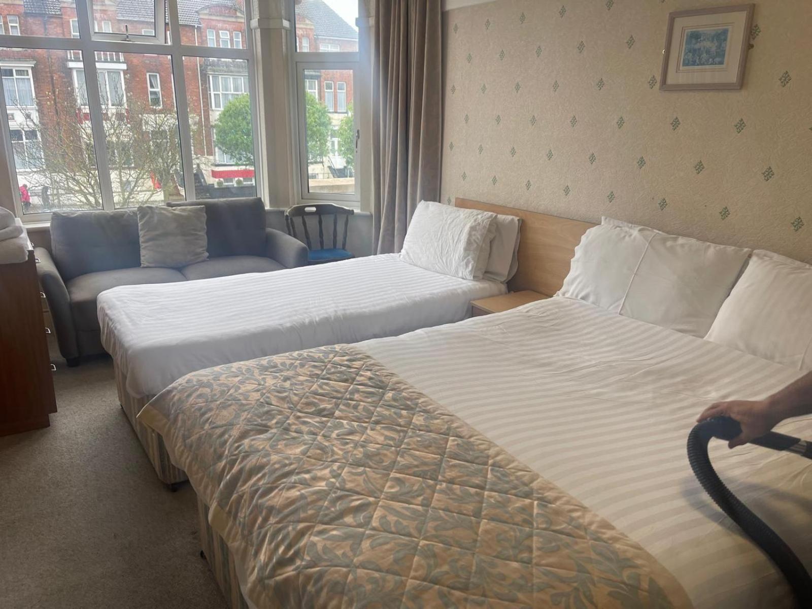Oyo Queens Hotel, Skegness Exterior foto